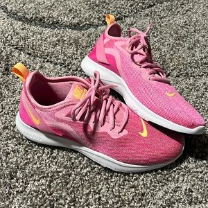 Nike Flex TR9 Sneakers Size 7.5